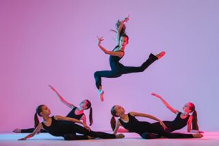 Contemporary Tanzkurs 6 bis 15 Jahre